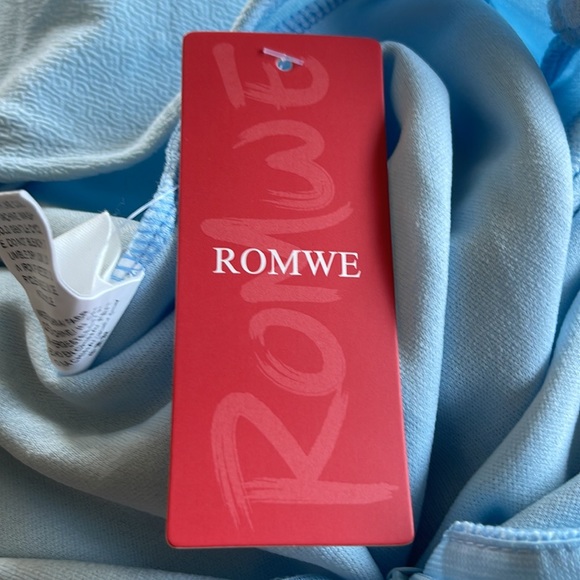 Flutter Sleeve Swing A Line Dress Baby Blue Pleats Size Small NWT - Picture 6 of 8